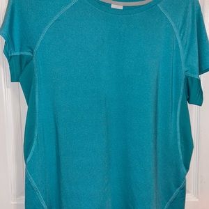 Avia workout tee L